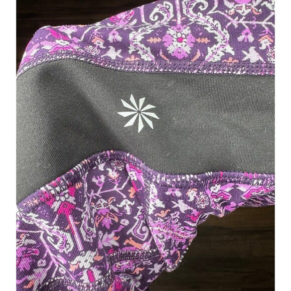 Athleta Tapestry Chaturanga Capri Leggings Purple Crop Athletic Pants Medium - Picture 8 of 8